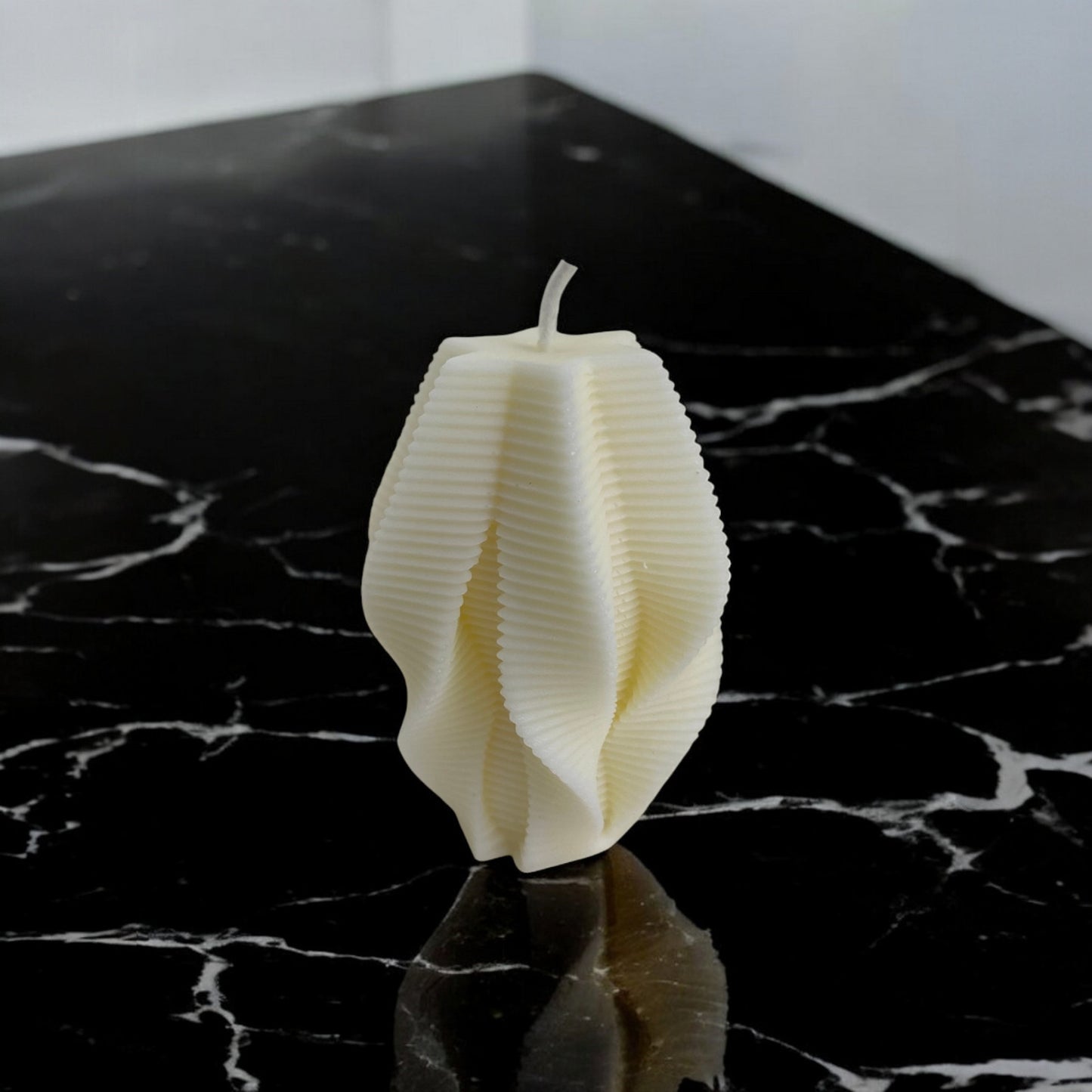Bougie Milan, artisanale design en cire de soja, parfumée, décoration d'intérieur minimaliste, couleur clair – HO'MAHA.