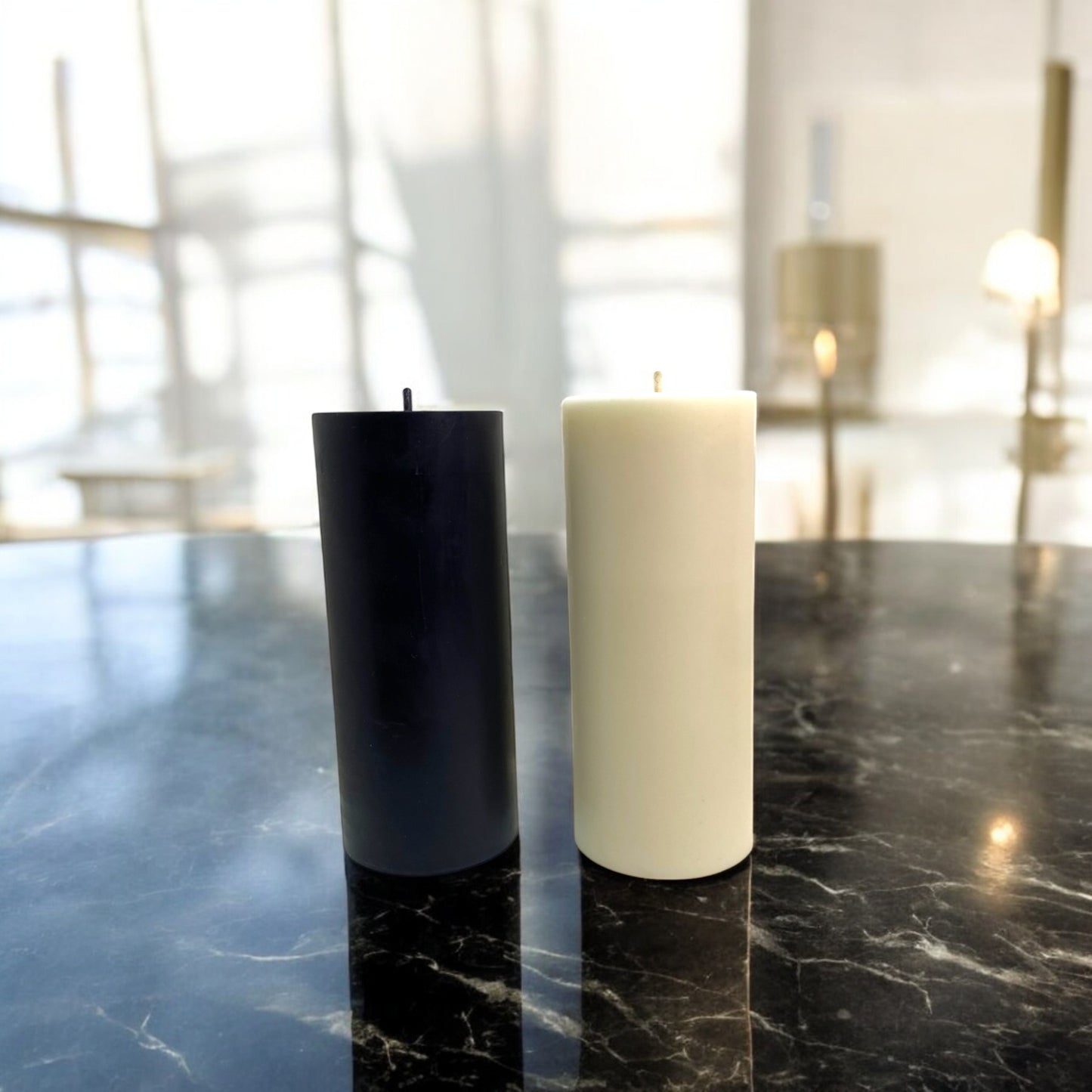 Bougie décorative parfumée en cire végétale, pilier, couleur crème et noir, fabriquée à la main – HO'MAHA.