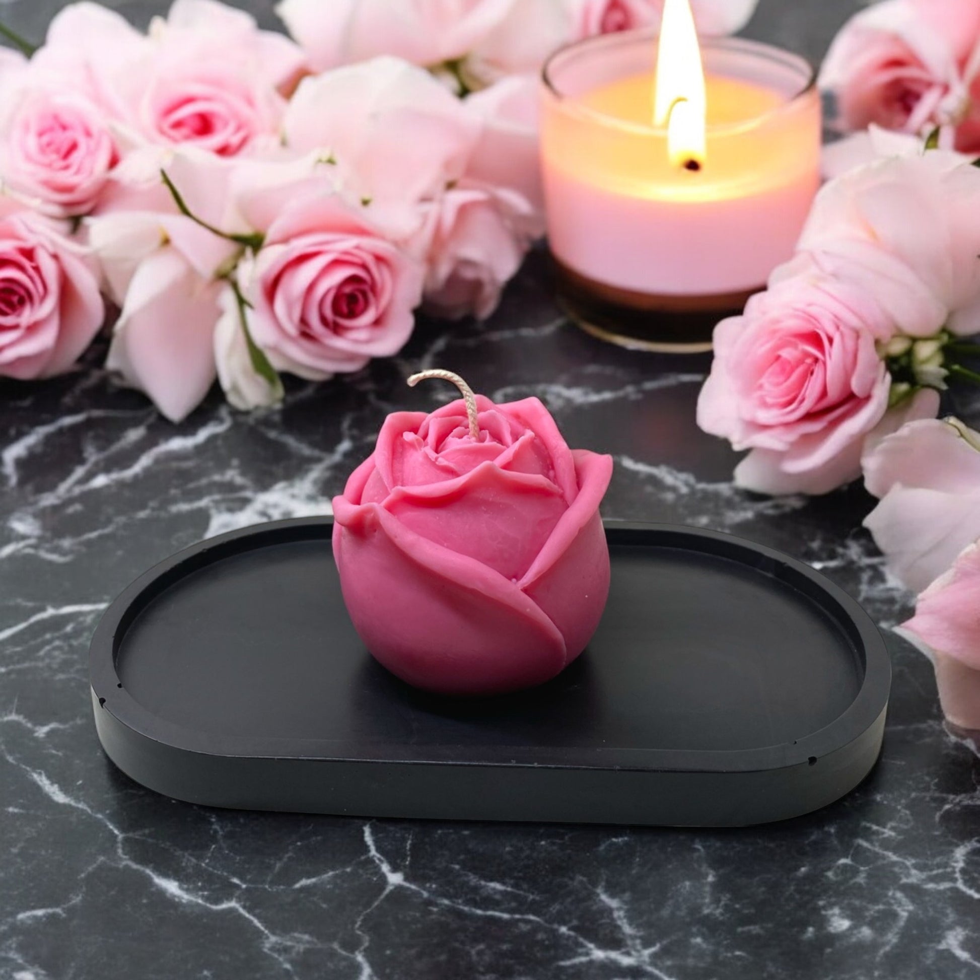 Bougie décorative parfumée en cire végétale, fleurs en forme de rose, couleur rose, fabriquée à la main – HO'MAHA.